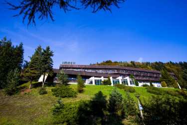 HOTEL*** NAT (SMREK)